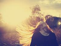 水蓝色眼泪2016年摩羯座运势