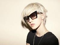 一直走在时尚前端的生肖女