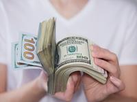 12星座，哪些人想钱想疯了