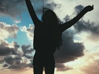 你是一个容易一见钟情的人吗