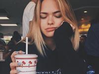 测你们经常吵架的原因是什么