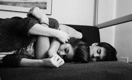 互相隐瞒，这些星座情侣缺少坦诚