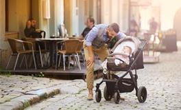 带孩子如同开挂，盘点超级奶爸星座男