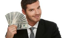 40岁后发际线没高，收入却大大变高的星座