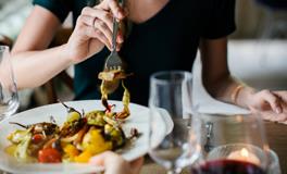 梦见老虎吃人是什么意思