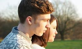 塔罗牌占卜：TA是值得你选择的人么？