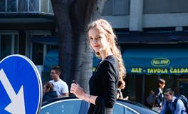 梦见不认识的人死了是什么意思