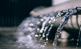 梦见孩子掉水里了