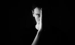 男人梦到自己出轨