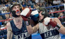 梦见和不认识的人打架