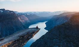 属狗摩羯座男生性格