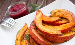 梦见自己吃饭吃的很香