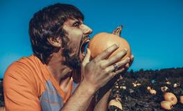 梦见吃人肉是什么意思