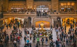 已婚女人梦见生孩子