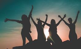 梦见别人家的小孩哭