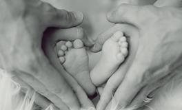 梦到自己抱自己的孩子