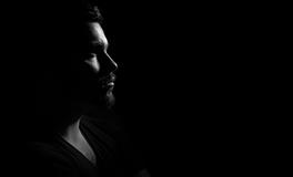 梦见和去世的人吵架