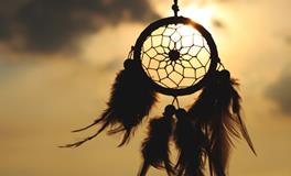 梦到下雨发大水