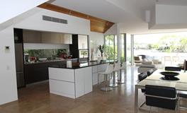 梦见自己背死人