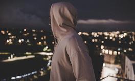 梦见红鞋子是什么意思