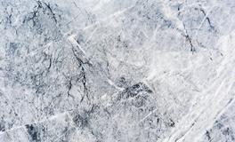 做梦梦到有人进房间