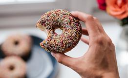 梦见满树的桃子