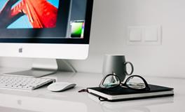 属鸡办公桌摆放风水方位