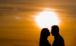 梦见父母结婚是什么意思