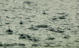 梦见发大水把路淹了