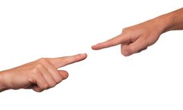 梦见和前面的同学吵架