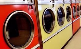 梦见洗衣机里的水慢慢变多