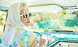 梦见驾车与母亲出行