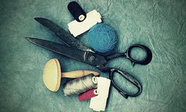 梦见去裁缝店定做衣服