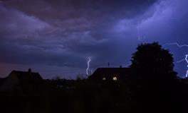 梦见打雷下冰雹有什么暗示
