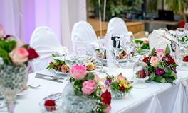 梦见和同学吃饭