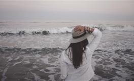 “超凡脱俗”不喜世俗纷扰，这3个星座做人有格局不在乎名利