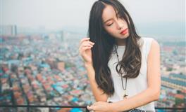 面对异性撩拨很容易心动的星座女