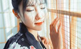 12星座日月性格:太阳水瓶座+月亮狮子座