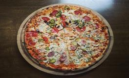 马乔丽-奥尔白羊座2022年运势