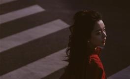 桃花更能助旺事业的工作狂星座