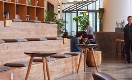 小心！12月这些生肖易陷职场危机