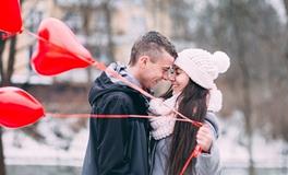 命犯桃花，2024年烂桃花缠身的生肖女