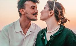 对12生肖而言爱情与婚姻本质一样吗？