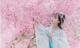 属猪人用什么方式来炫耀自己的生活