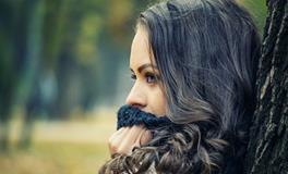 属鼠人在2024年的贵人是谁，需要远离的属相