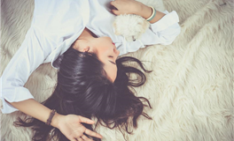 独自绽放：探讨单亲妈妈的利与弊