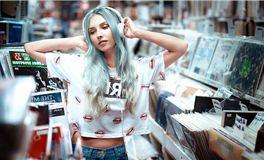 无畏独行：背景无忧，自我成就伟业！