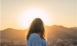 在爱情里总是很为另一半着想的星座