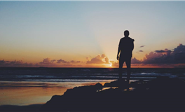 戴恩·鲁哈伊尔：第六宫——个体危机与自我完善