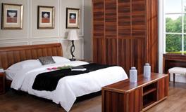 主卧不宜摆放的物品清单：揭秘家居布局的秘密！